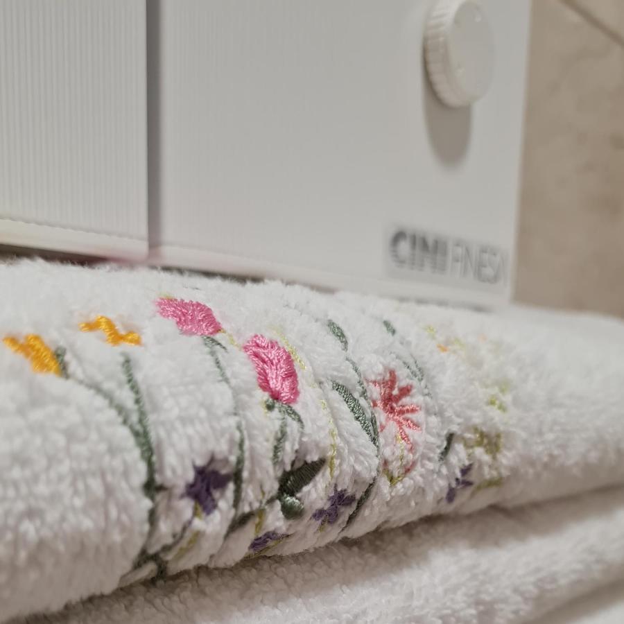 Apartman Tim Lux 1 Vrnjačka Banja Exteriör bild